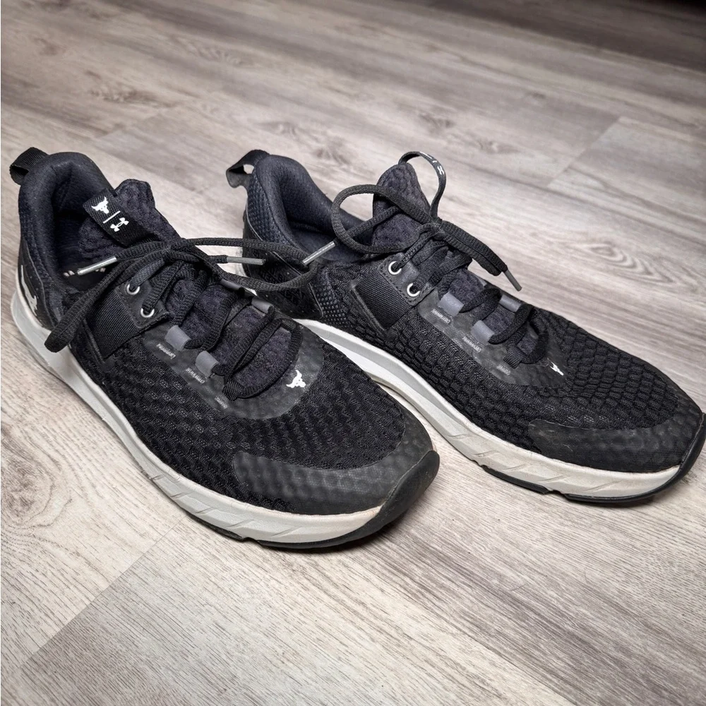 Under Armour x The Rock Training Shoes Black Size 11.5 - Picture 2 of 8